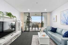 City Beach Escape - Wollongong Waterside Serenity